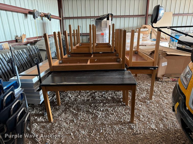 image for item EW8620 (13) tables