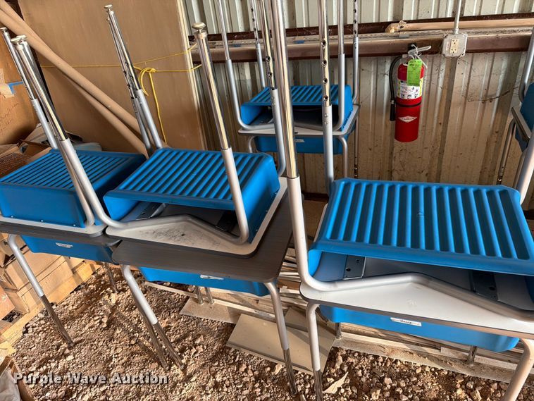 image for item EW8622 School furniture