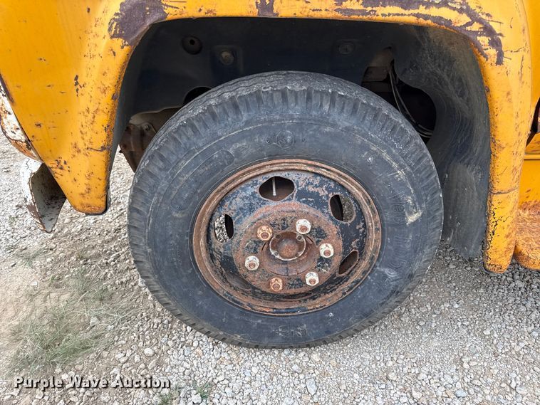 image for item EX2140 1978 Ford F600 flatbed truck