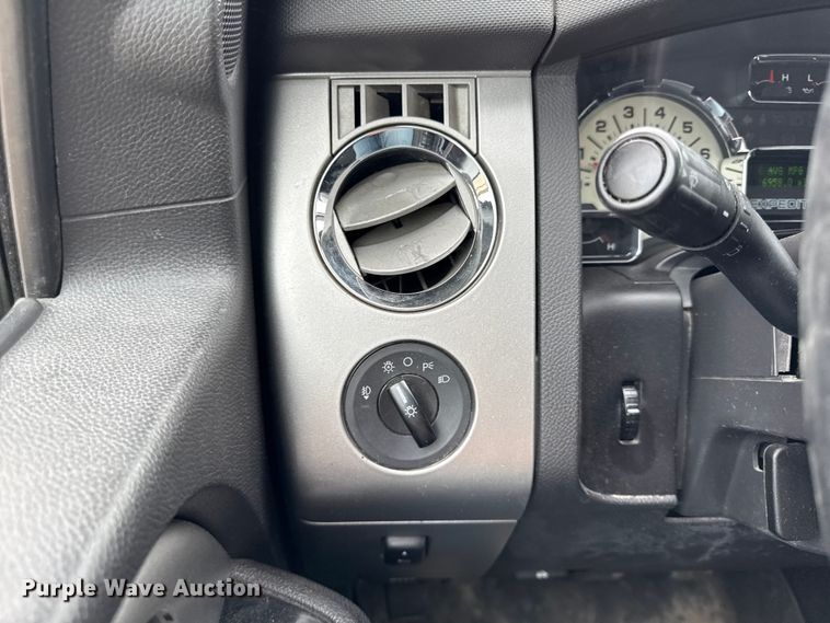 image for item EX2143 2013 Ford Expedition SUV