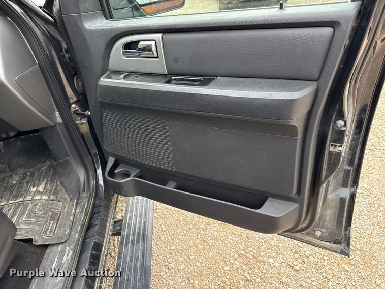 image for item EX2143 2013 Ford Expedition SUV