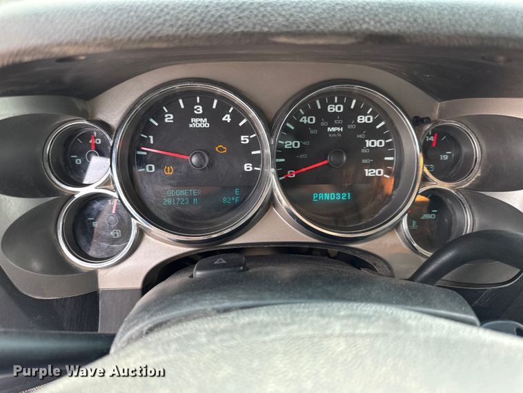image for item EX2144 2009 Chevrolet Silverado 1500 Ext. Cab pickup truck