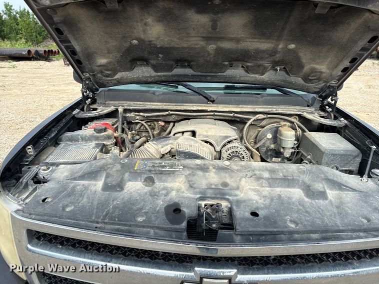 image for item EX2144 2009 Chevrolet Silverado 1500 Ext. Cab pickup truck