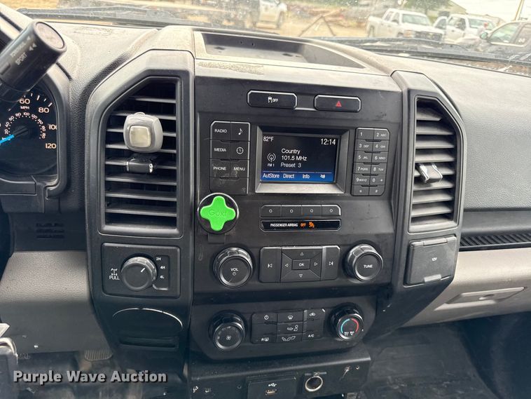 image for item EX2148 2017 Ford F150 XL Crew Cab pickup truck