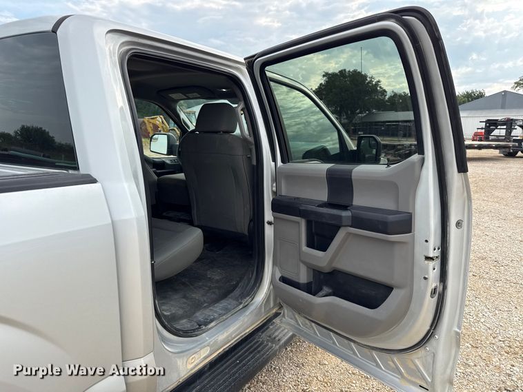image for item EX2148 2017 Ford F150 XL Crew Cab pickup truck