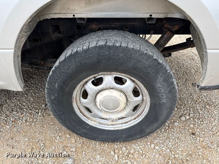 image for item EX2148 2017 Ford F150 XL Crew Cab pickup truck