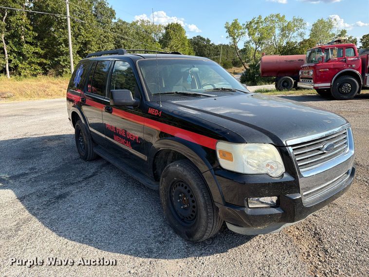 image for item EX4119 2010 Ford Explorer XLT SUV