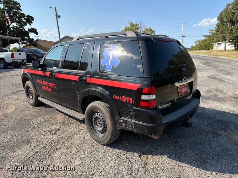 image for item EX4119 2010 Ford Explorer XLT SUV