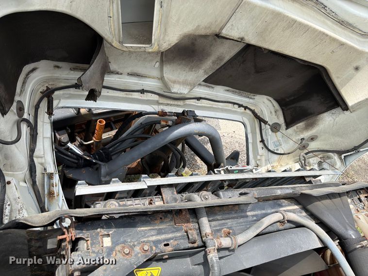 image for item EX4523 2013 International WorkStar 7400 truck cab and chassis