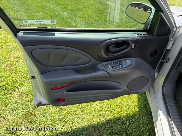 image for item EX4596 2003 Pontiac Bonneville 