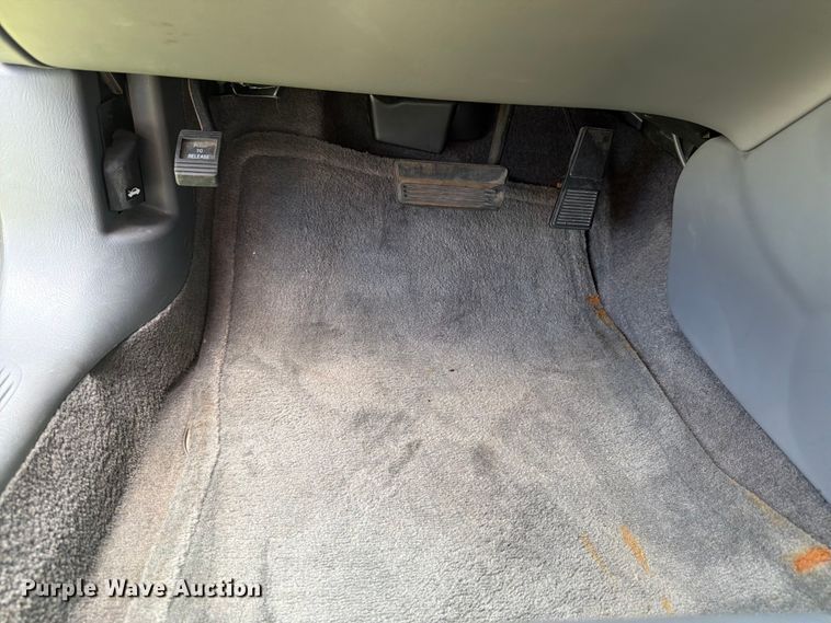 image for item EX4596 2003 Pontiac Bonneville 