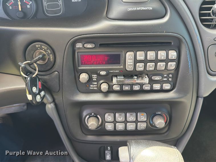 image for item EX4596 2003 Pontiac Bonneville 