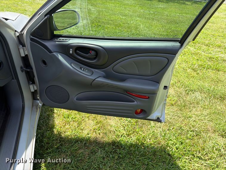 image for item EX4596 2003 Pontiac Bonneville 