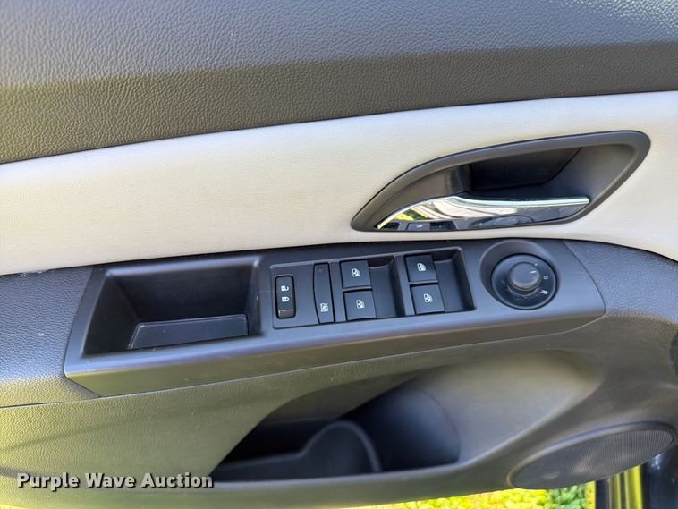 image for item EX4597 2015 Chevrolet Cruze 