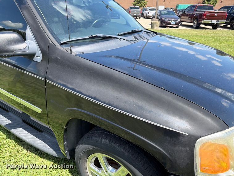 image for item EX4598 2008 GMC Envoy SUV