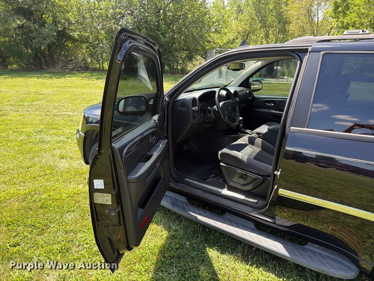 image for item EX4598 2008 GMC Envoy SUV