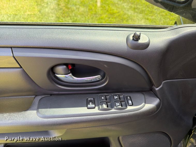 image for item EX4598 2008 GMC Envoy SUV