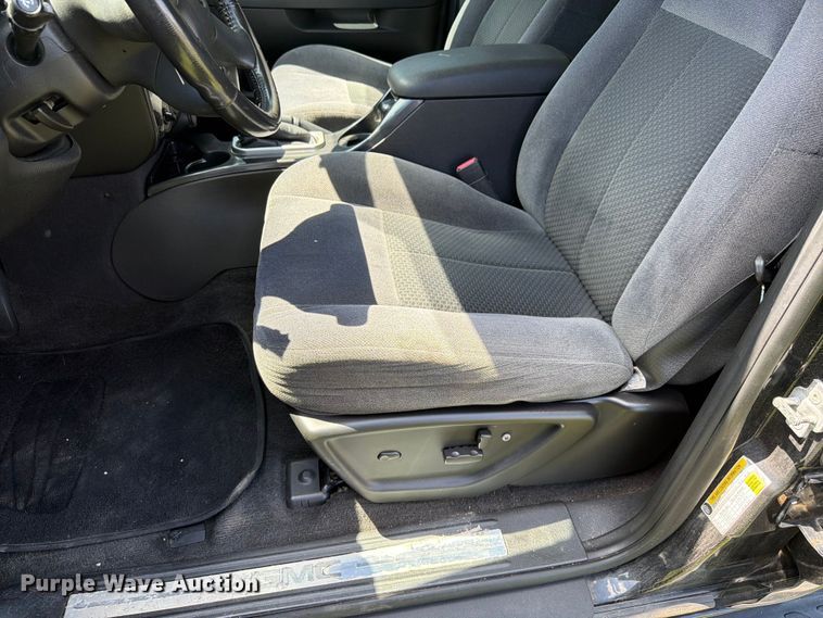 image for item EX4598 2008 GMC Envoy SUV