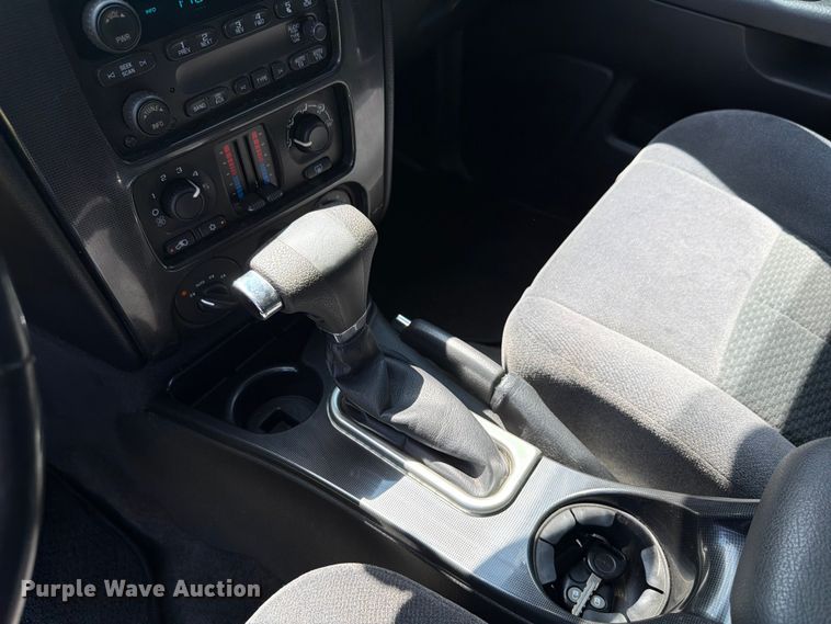 image for item EX4598 2008 GMC Envoy SUV
