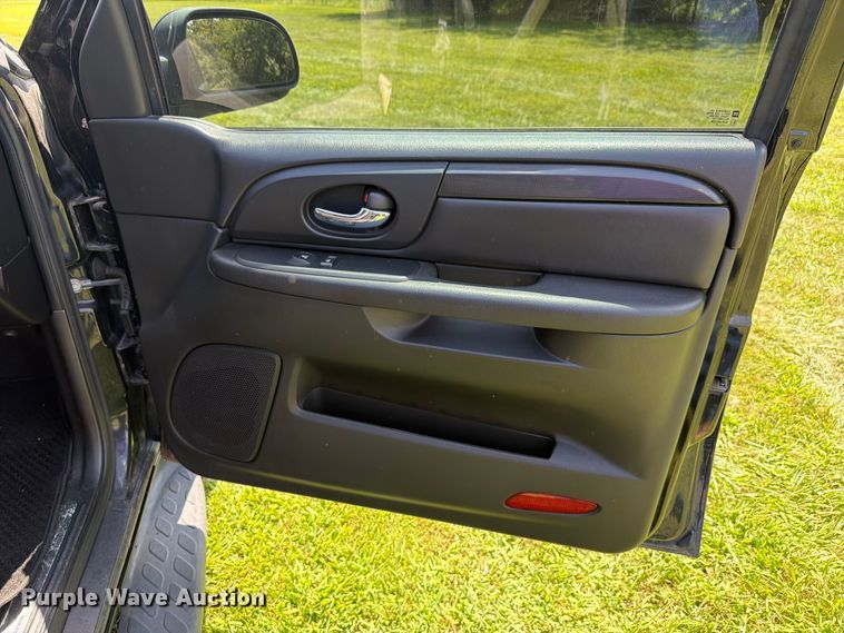 image for item EX4598 2008 GMC Envoy SUV