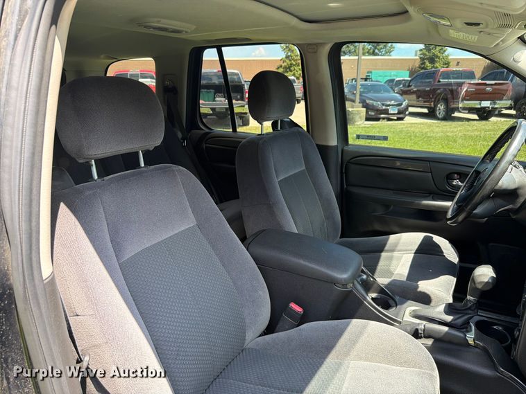 image for item EX4598 2008 GMC Envoy SUV