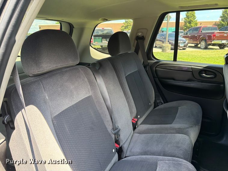 image for item EX4598 2008 GMC Envoy SUV