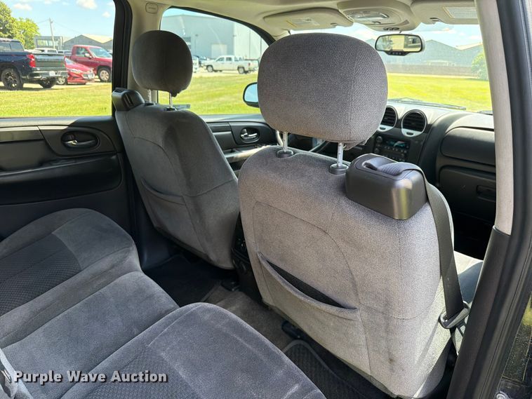image for item EX4598 2008 GMC Envoy SUV