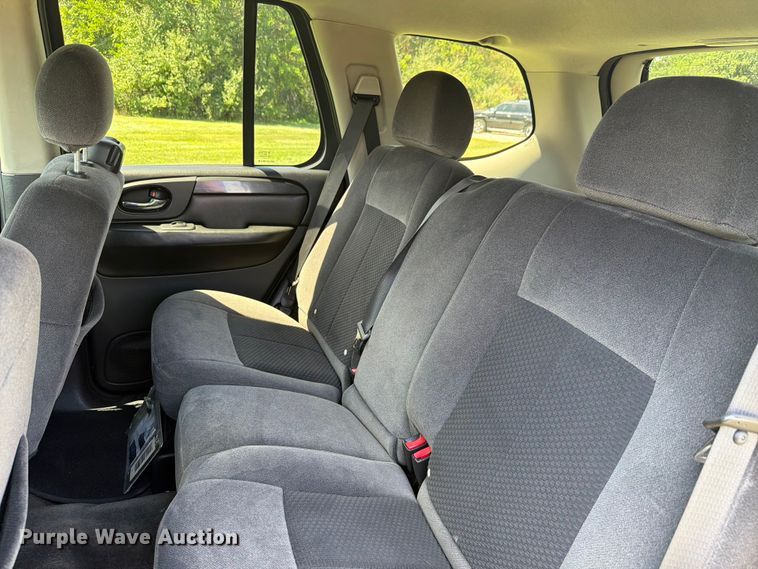 image for item EX4598 2008 GMC Envoy SUV