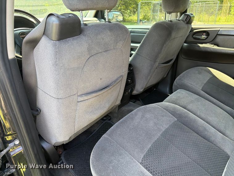 image for item EX4598 2008 GMC Envoy SUV