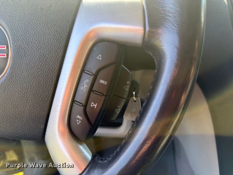 image for item EX4599 2009 GMC Acadia SUV