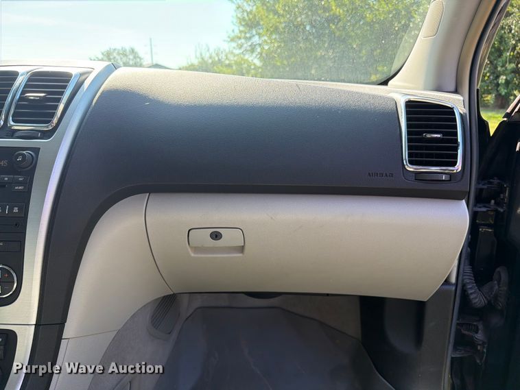 image for item EX4599 2009 GMC Acadia SUV
