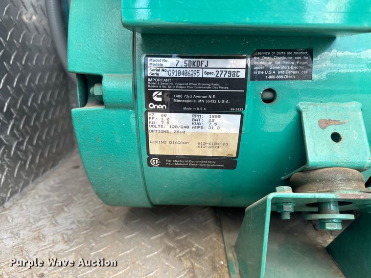 image for item FB5729 1991 International 4700 rescue vehicle 