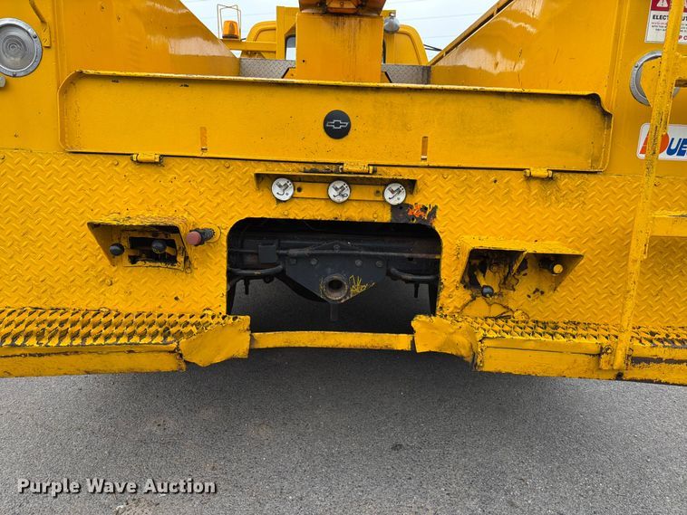 image for item FB5774 1984 Chevrolet  C70 bucket truck
