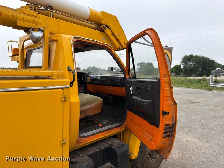 image for item FB5774 1984 Chevrolet  C70 bucket truck