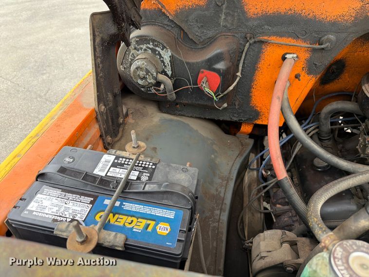 image for item FB5774 1984 Chevrolet  C70 bucket truck