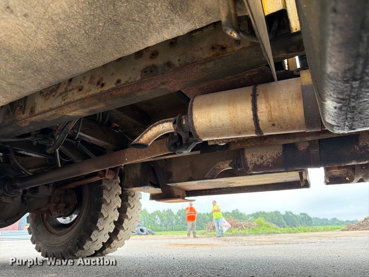 image for item FB5774 1984 Chevrolet  C70 bucket truck