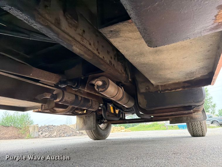 image for item FB5774 1984 Chevrolet  C70 bucket truck