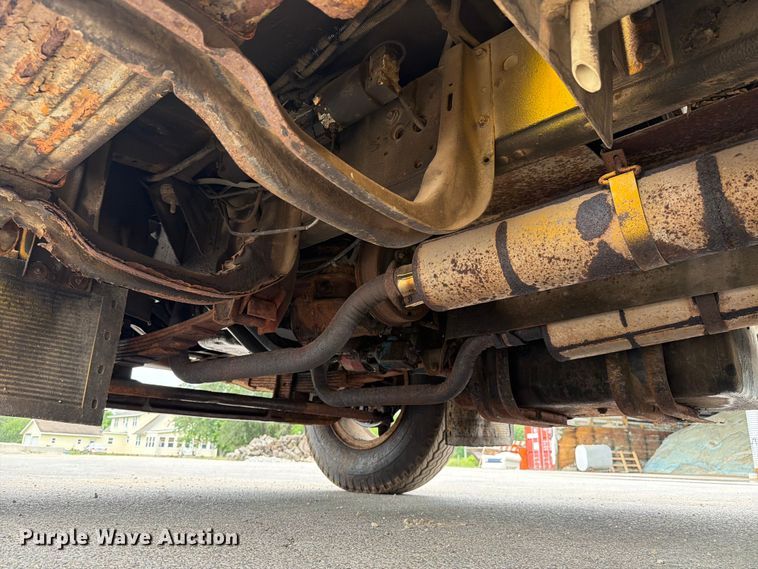 image for item FB5774 1984 Chevrolet  C70 bucket truck