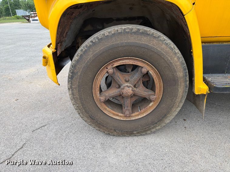 image for item FB5774 1984 Chevrolet  C70 bucket truck