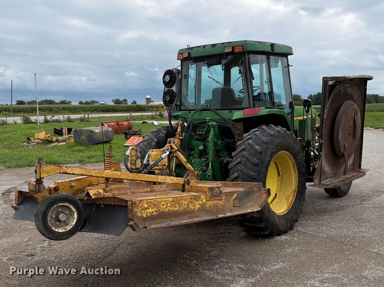 image for item FB5782 1997 John Deere 7210 tractor