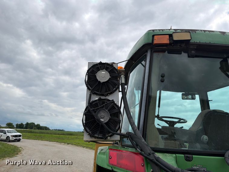 image for item FB5782 1997 John Deere 7210 tractor
