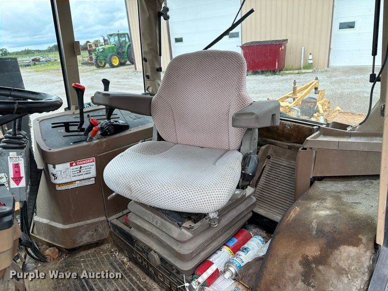 image for item FB5782 1997 John Deere 7210 tractor