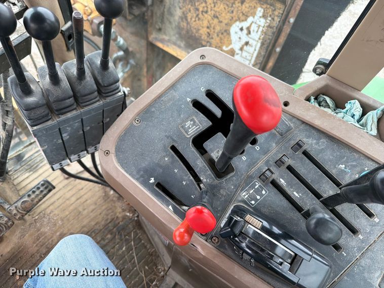 image for item FB5782 1997 John Deere 7210 tractor