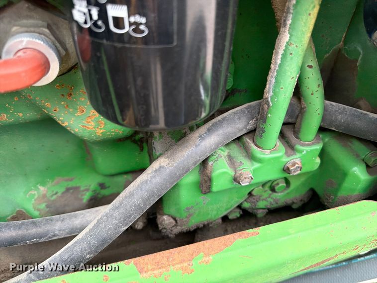 image for item FB5782 1997 John Deere 7210 tractor
