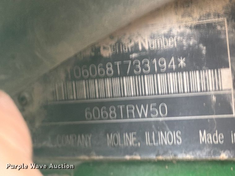 image for item FB5782 1997 John Deere 7210 tractor