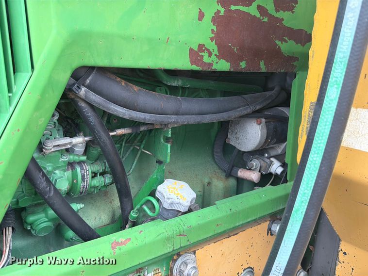image for item FB5782 1997 John Deere 7210 tractor