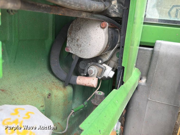 image for item FB5782 1997 John Deere 7210 tractor