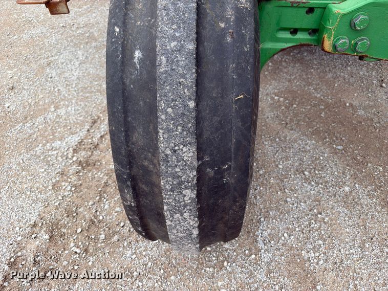 image for item FB5782 1997 John Deere 7210 tractor