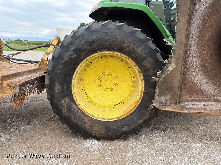 image for item FB5782 1997 John Deere 7210 tractor