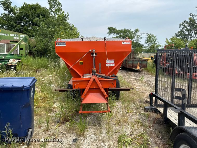 image for item FB5836 2001 International 4900 dump truck